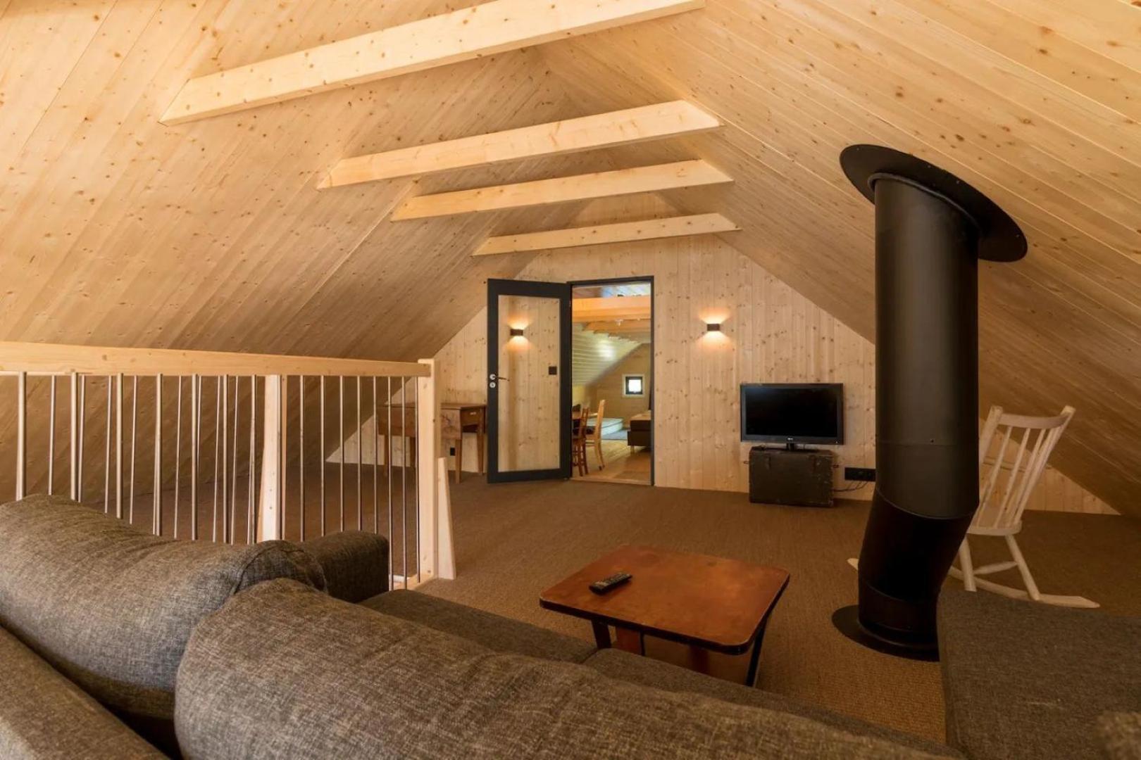 Minkfarmen, Spacious Seaside Cabin With Scenic View Ramberg Exterior photo