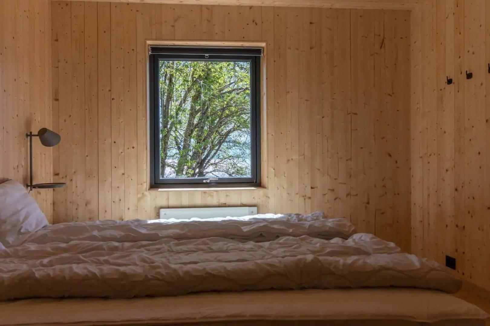 Minkfarmen, Spacious Seaside Cabin With Scenic View Ramberg Exterior photo